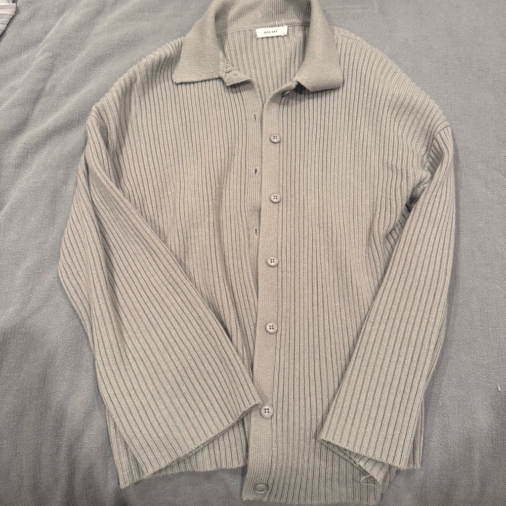 Mod Ref Button Down Ribbed Cardigan - Picture 3 of 8